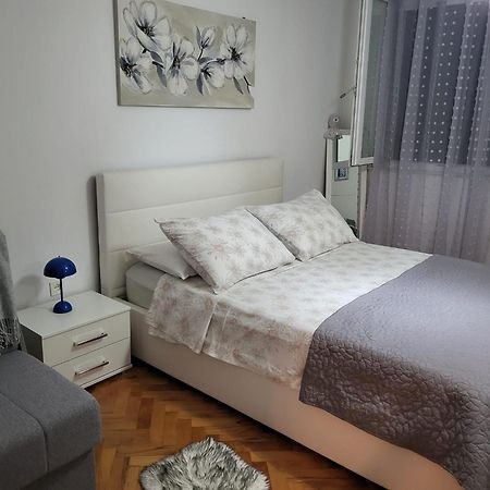 Apartment Tea Split Bagian luar foto