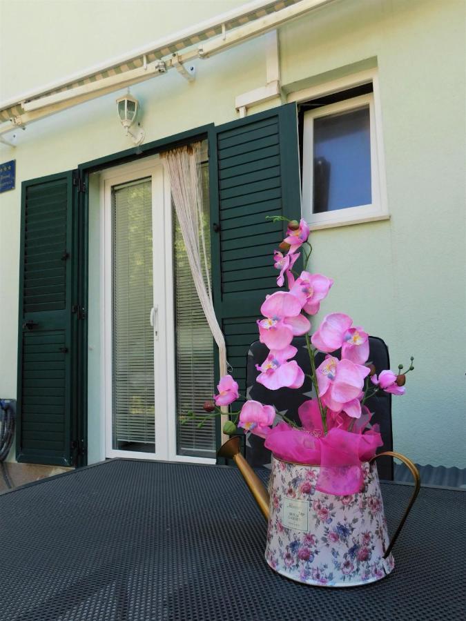 Apartment Tea Split Bagian luar foto