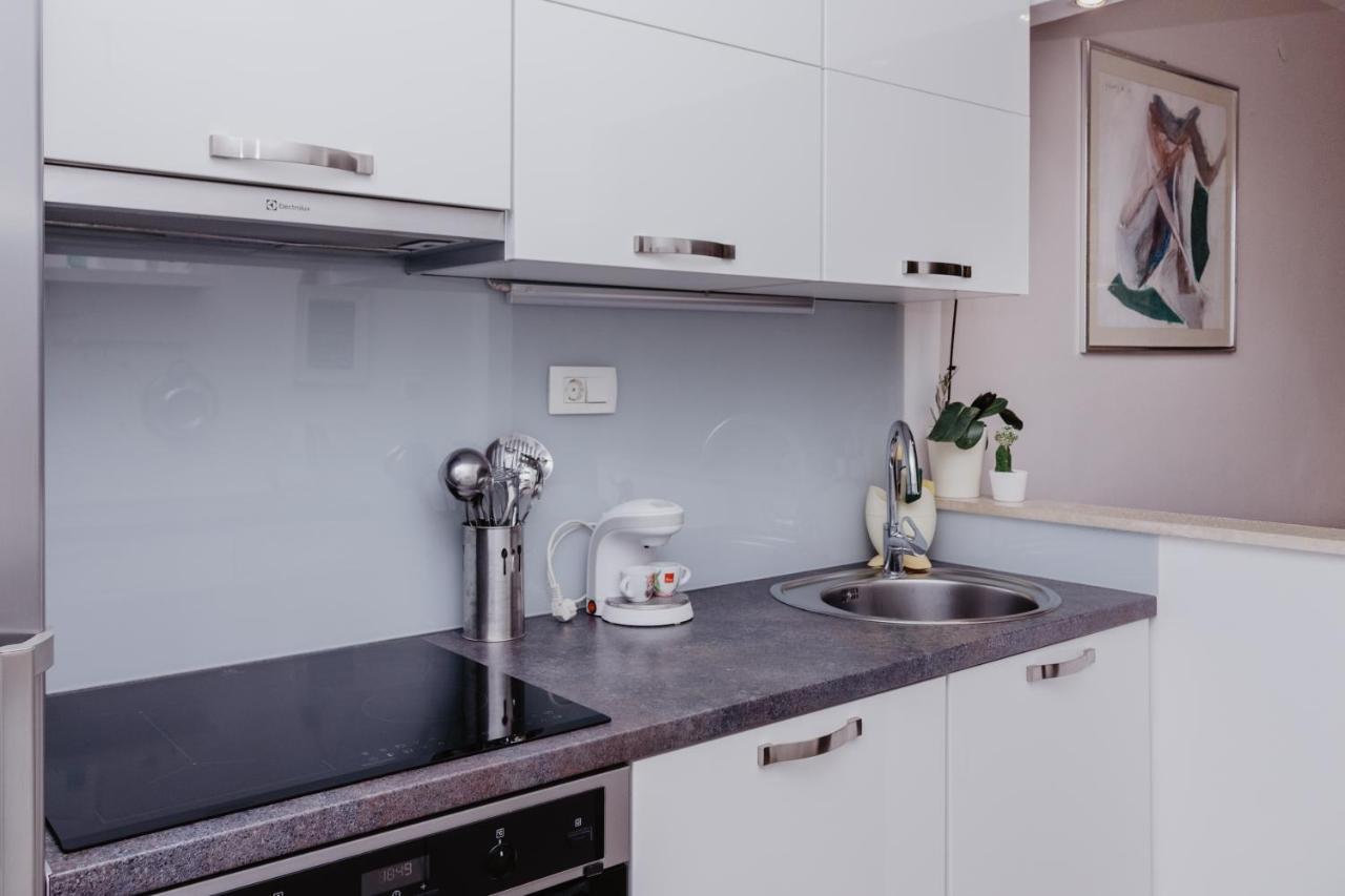 Apartment Tea Split Bagian luar foto