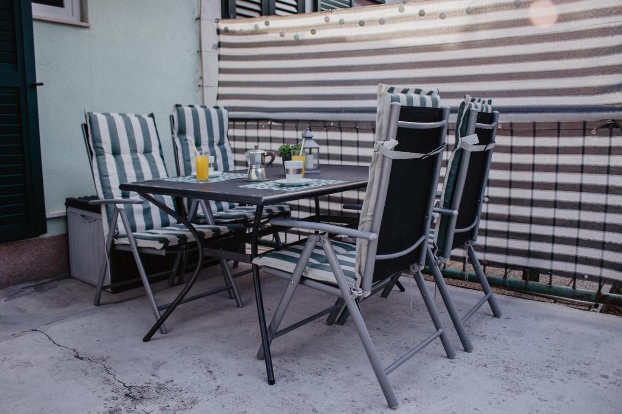 Apartment Tea Split Bagian luar foto